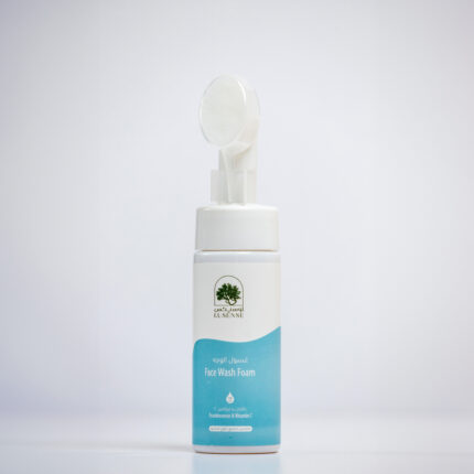 غسول الوجه باللبان العماني